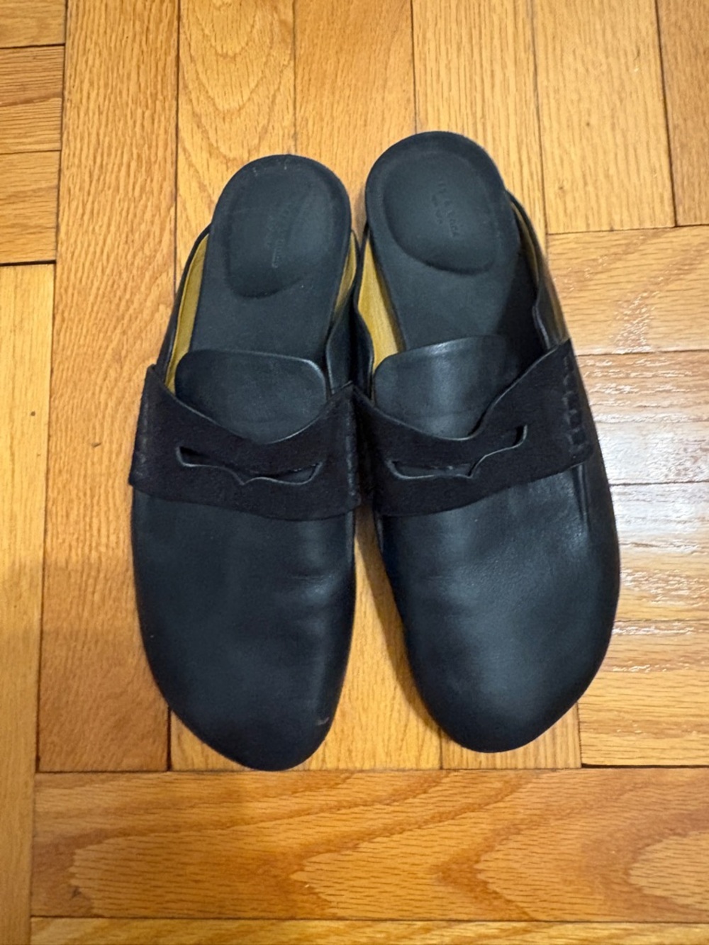 rag & bone Black Leather Slip-On Mules